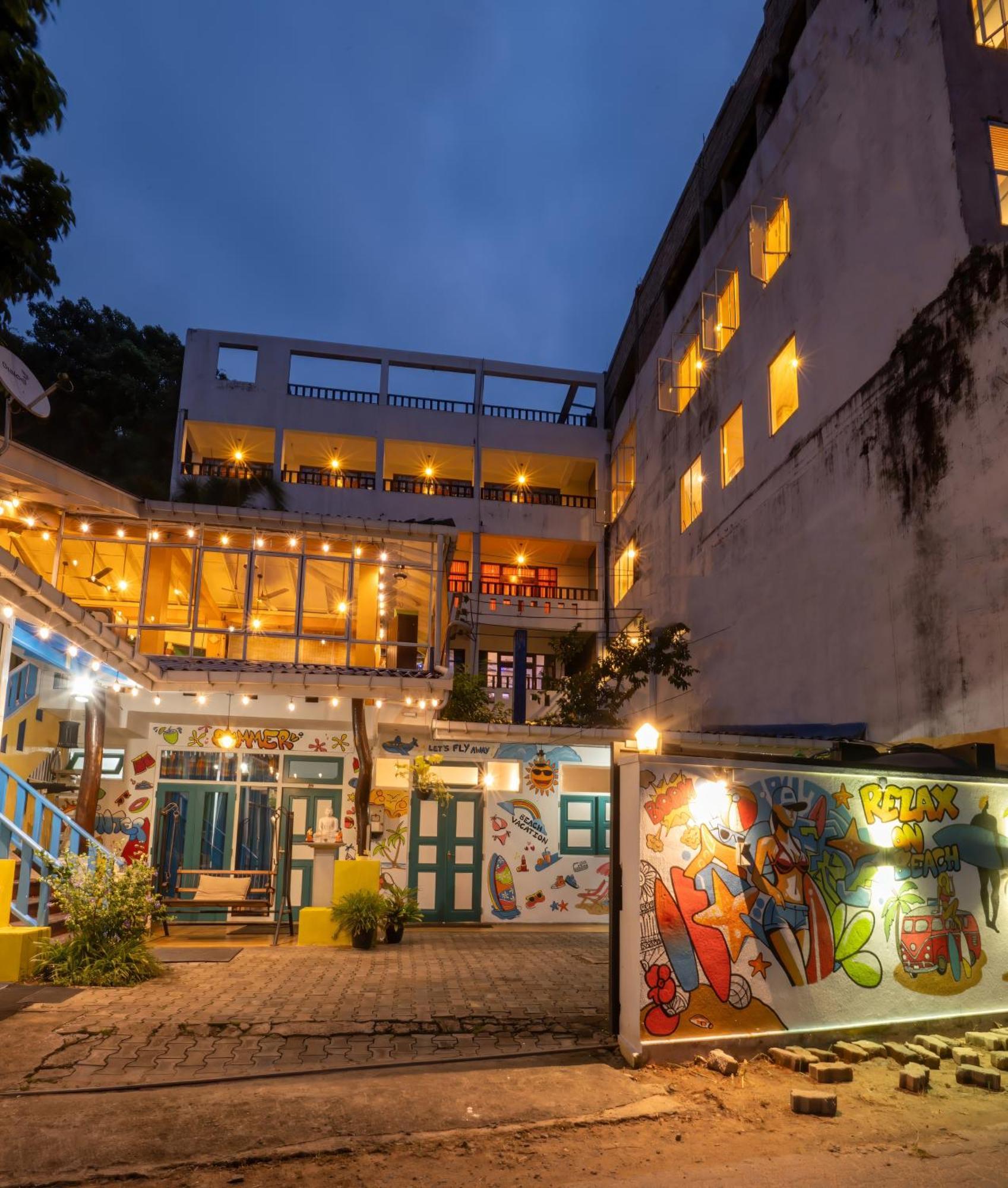 Aaradhya Mirissa Hotel Exterior photo