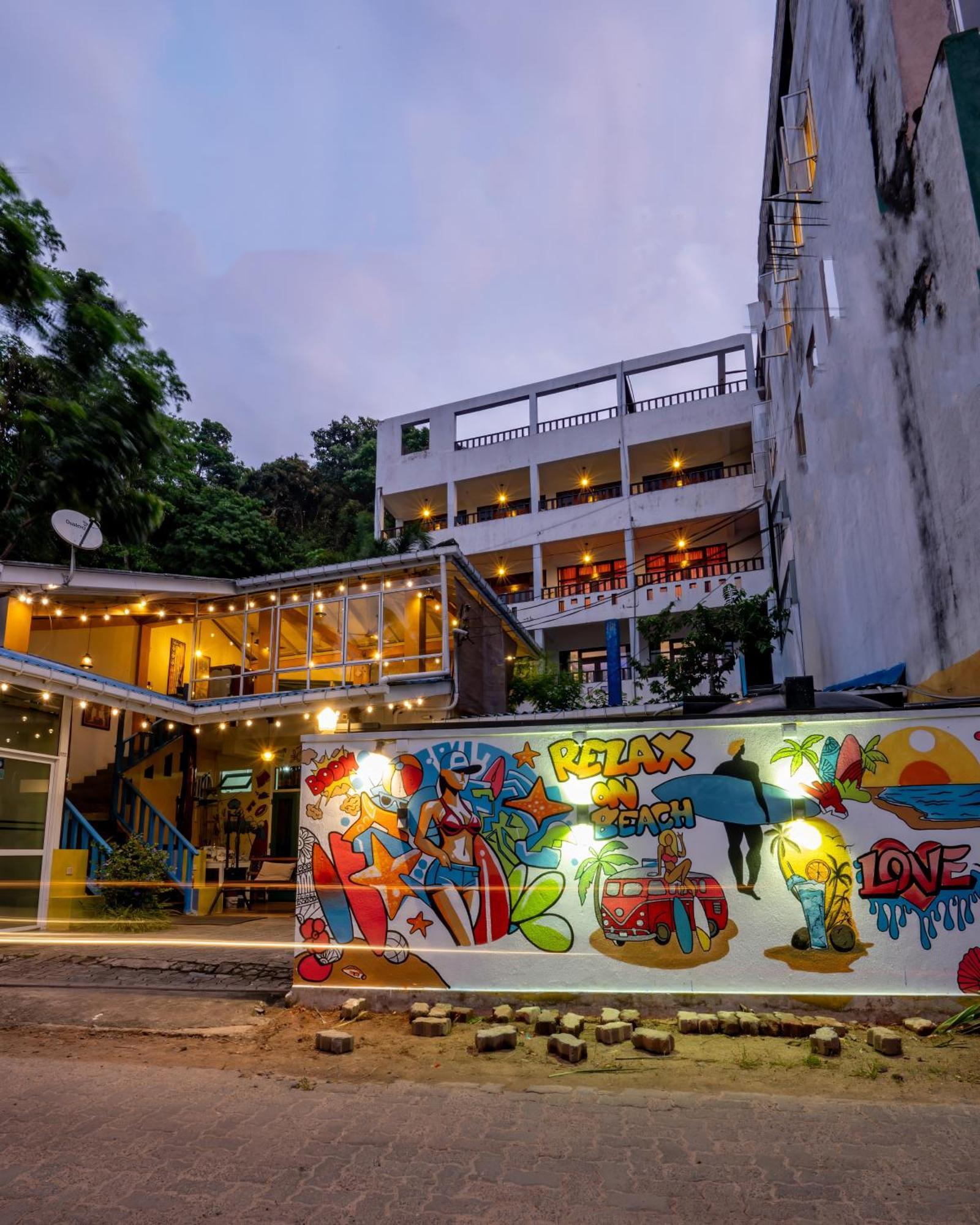 Aaradhya Mirissa Hotel Exterior photo