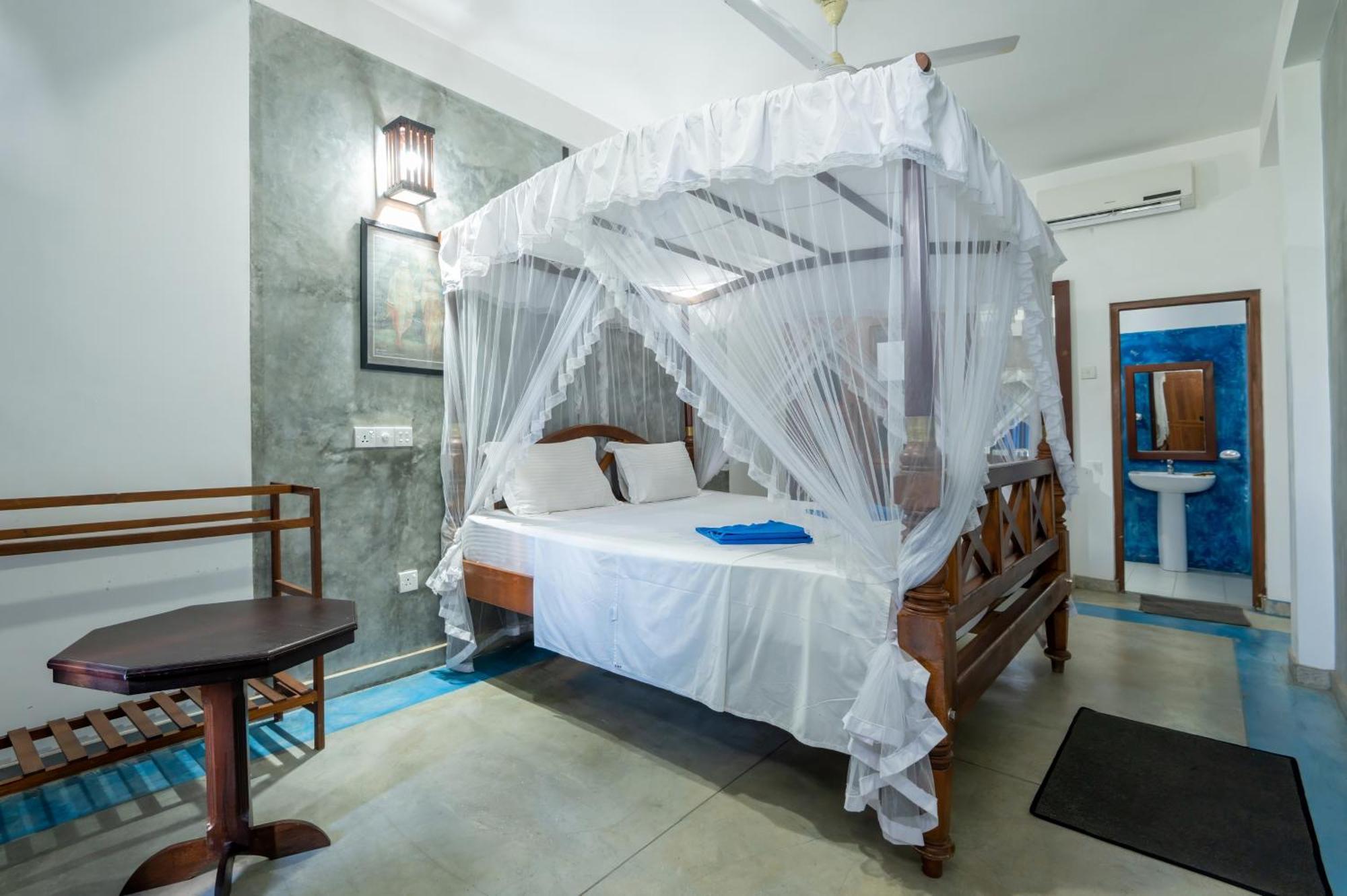 Aaradhya Mirissa Hotel Exterior photo