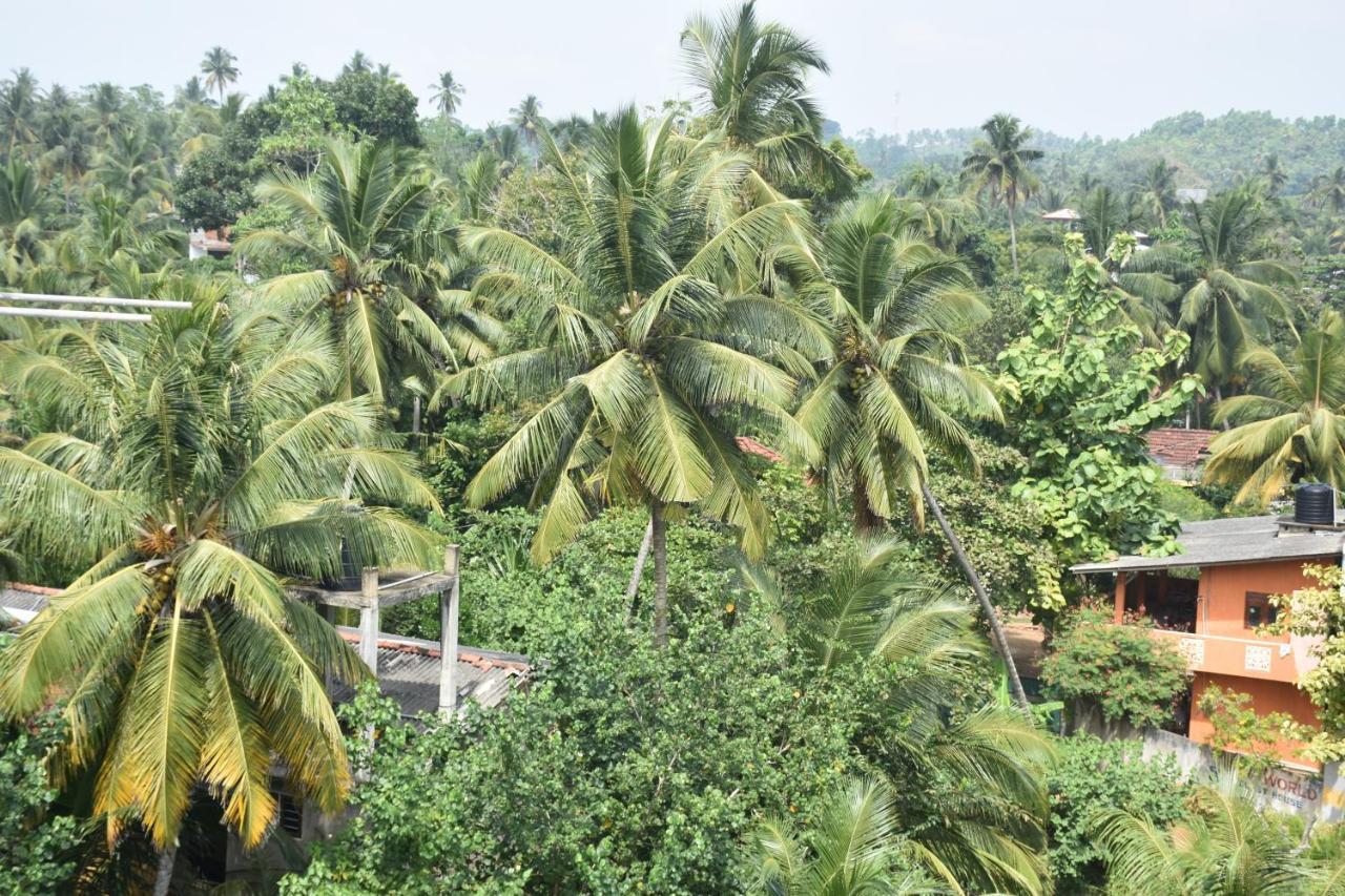 Aaradhya Mirissa Hotel Exterior photo