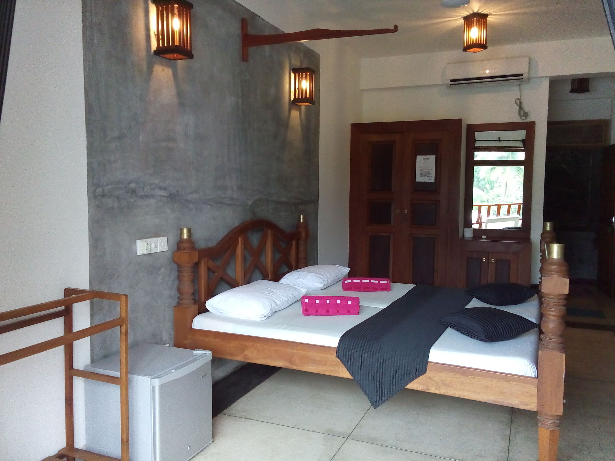 Aaradhya Mirissa Hotel Exterior photo